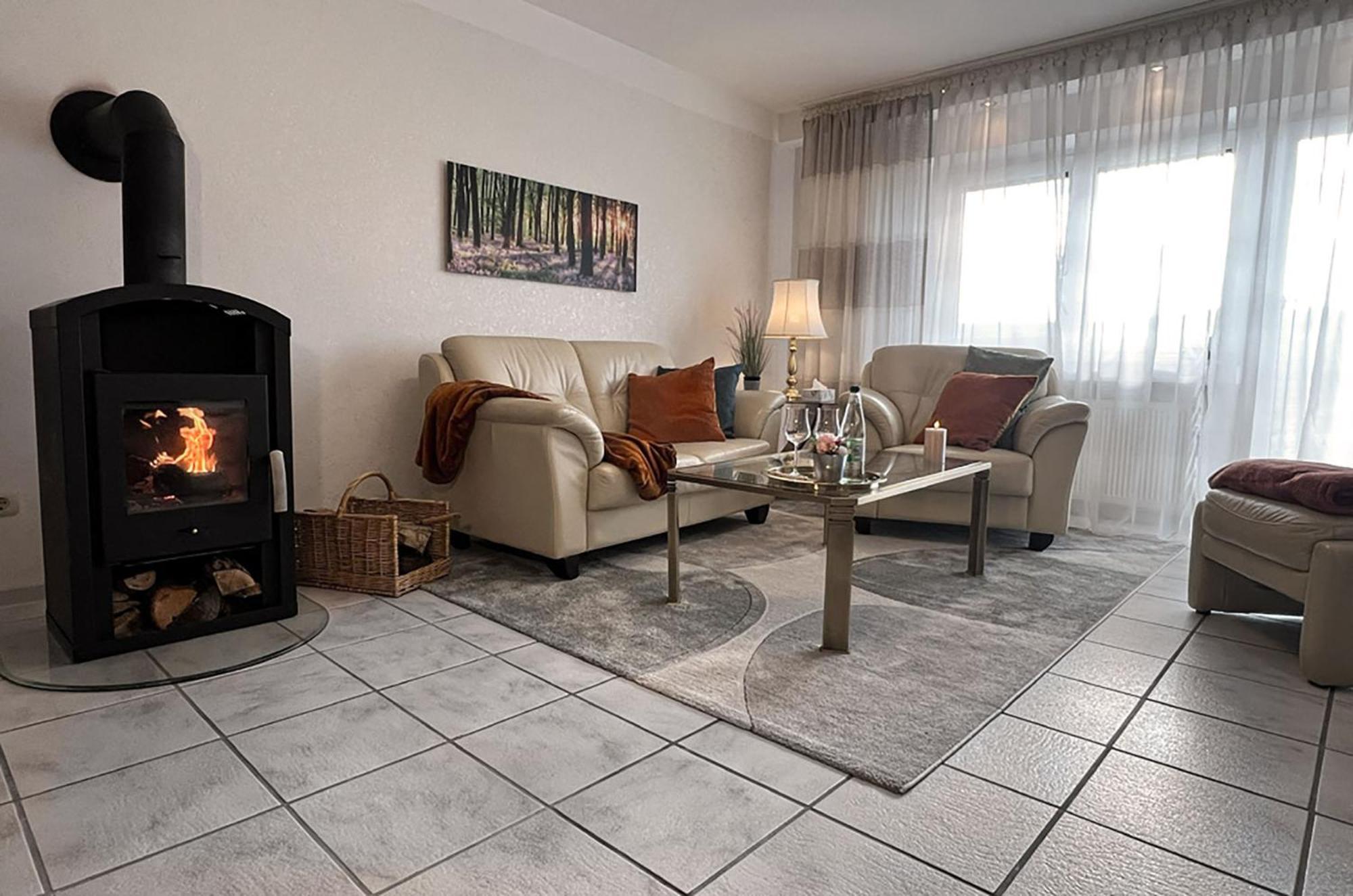 Ferienwohnung Goodtimes Hausen Uber Aar Kültér fotó